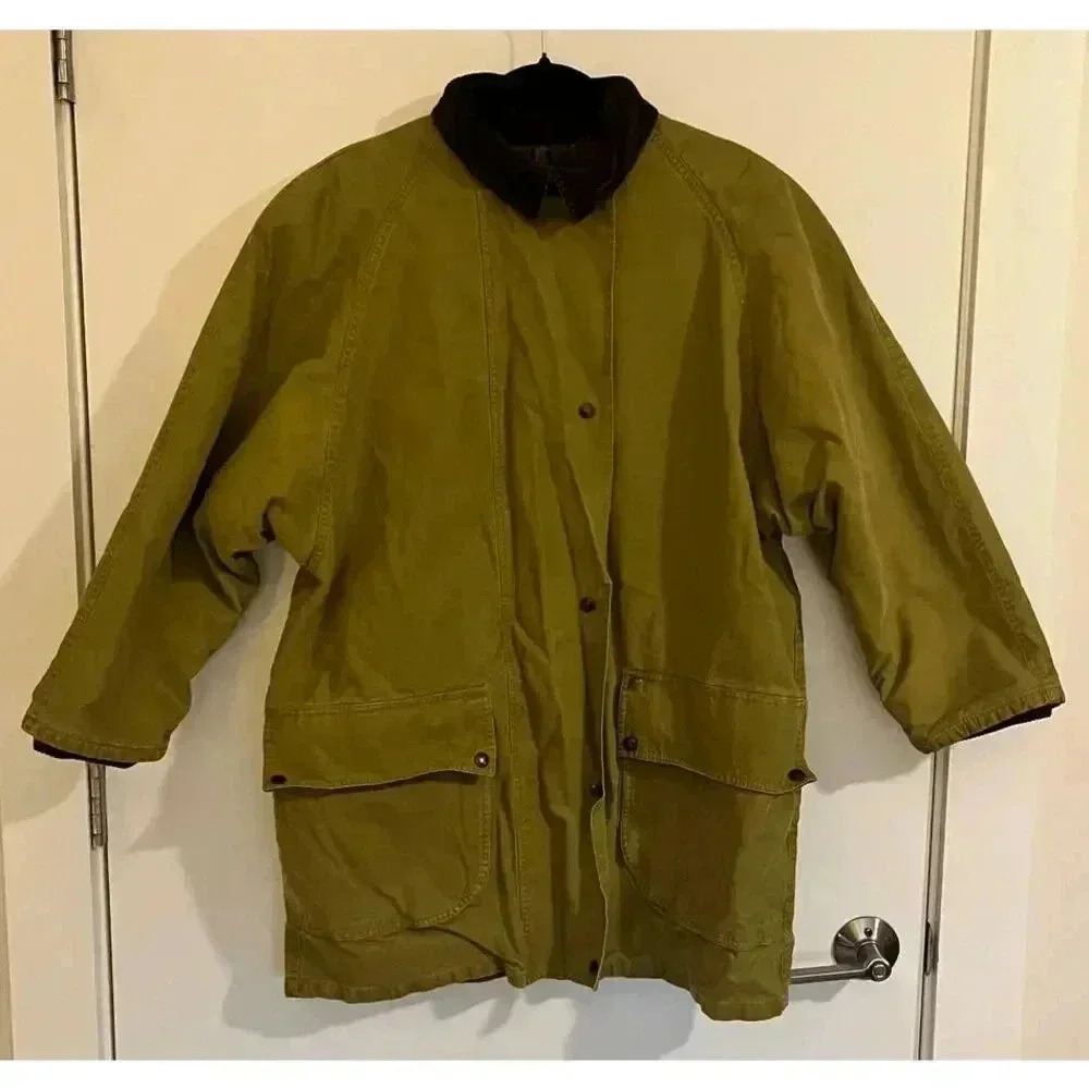 Green barn coat, size 40F